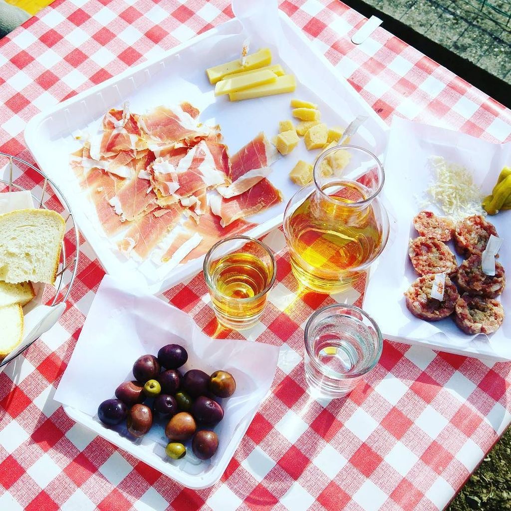 Food and Wine tasting experience in Trieste traditional farmhouse ...
