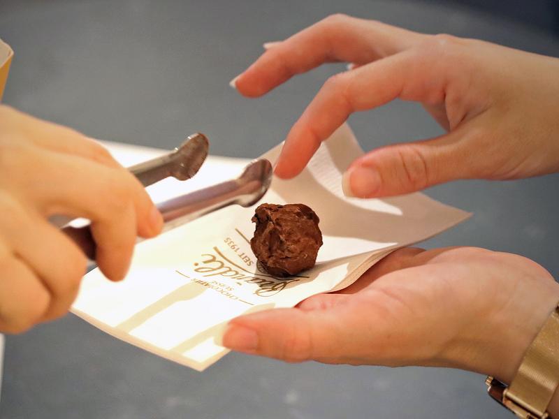 Swiss chocolate experience in Basel smallgroup walking and tasting tour uOpera